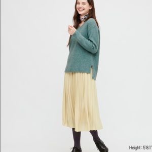 Oversized Green Sweater